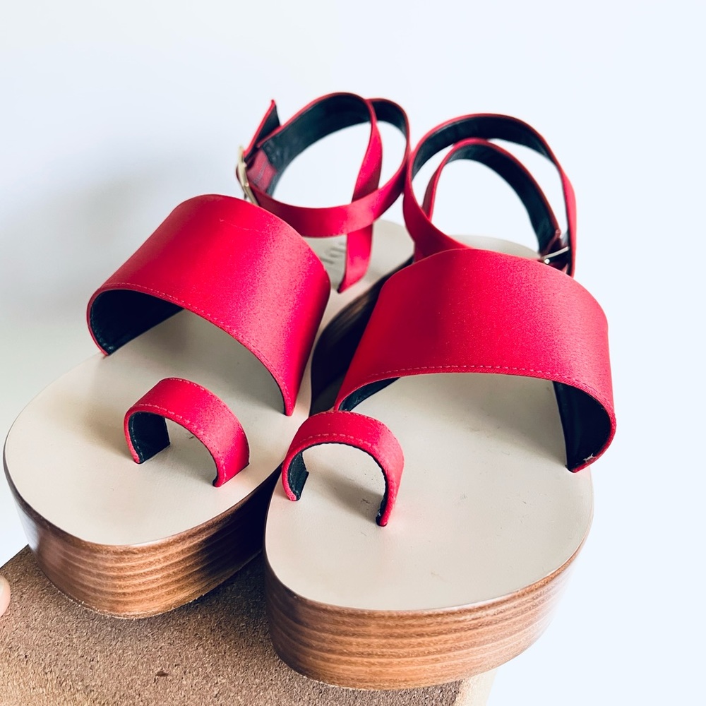 Tibi Janie Satin Flatform Sandal Red Satin Size 8 - Picture 3 of 16